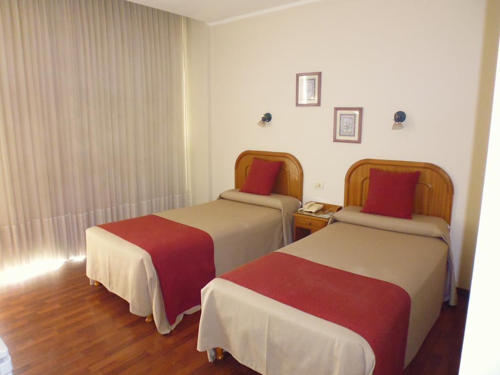 Victoria Plaza Hotel Salta Ngoại thất bức ảnh